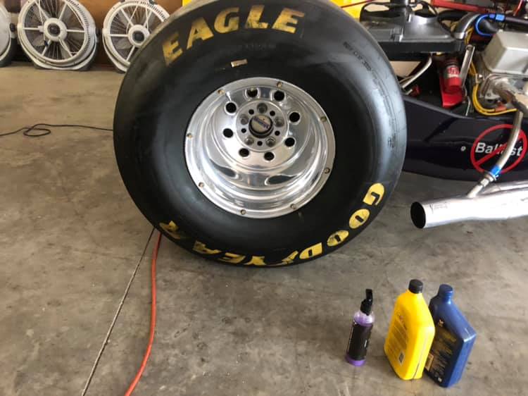 Tire detailing racing rims